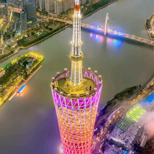 杨洋洗大车，便宜更实惠