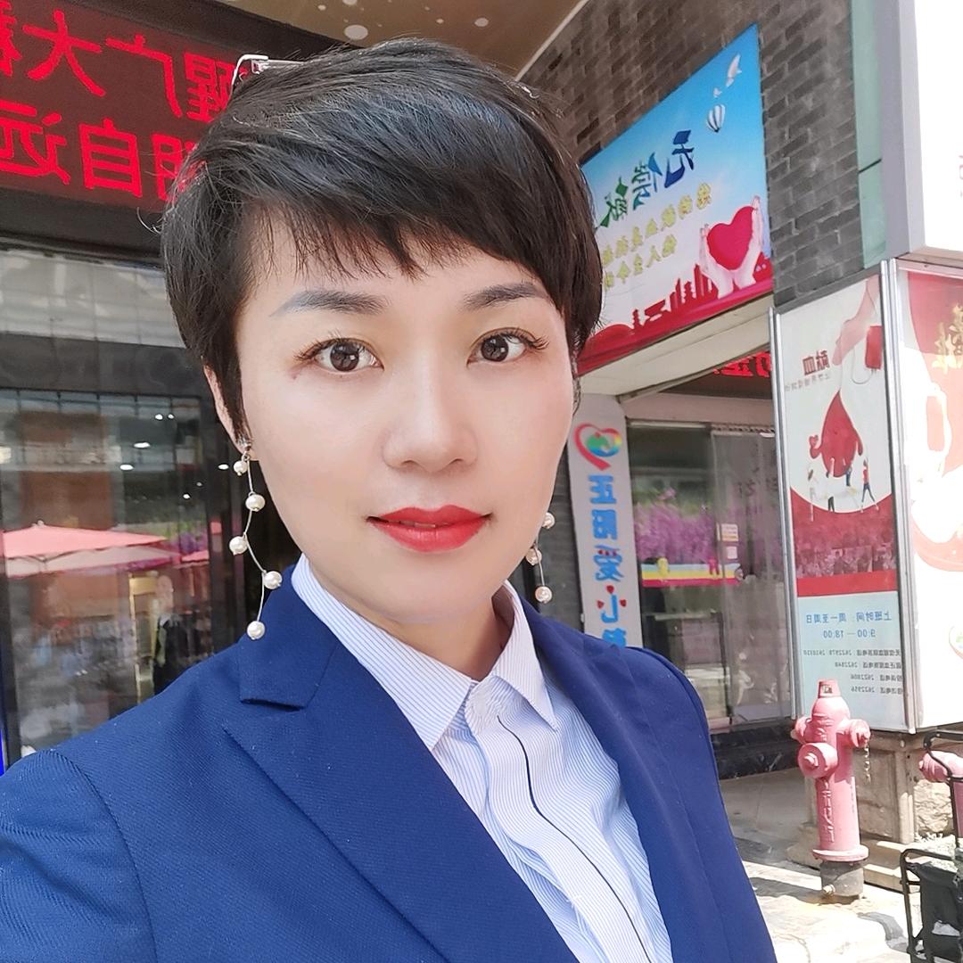 小魔女👠