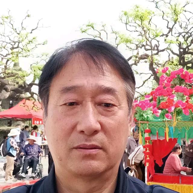 一家七口