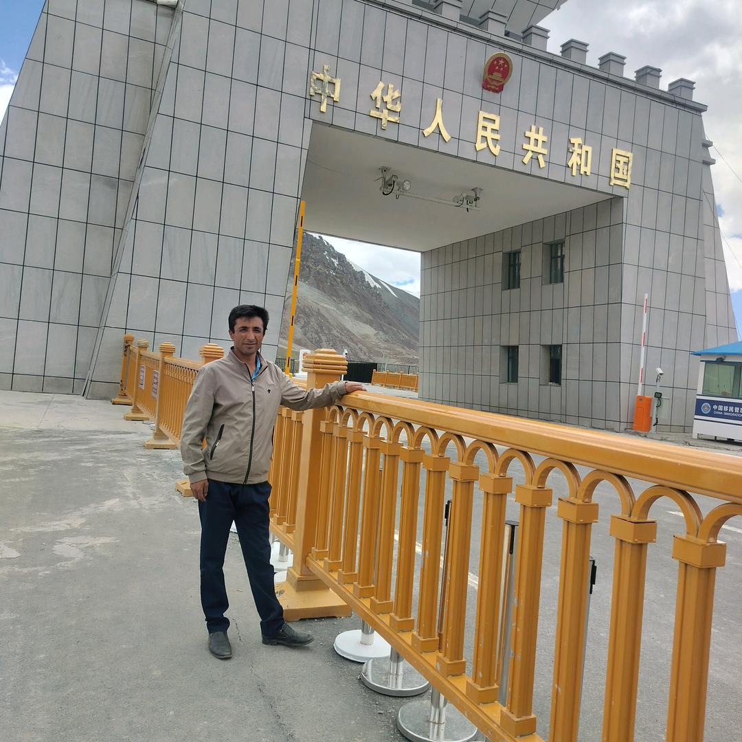 都热尼孜尔