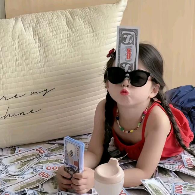 你的头发乱了耶