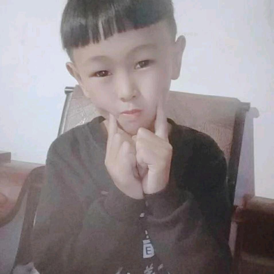 立斯达打歌队a养猪人a小银涛