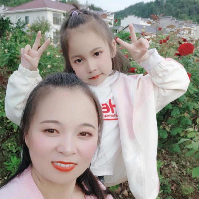 幺妹现场编歌（单亲妈妈）