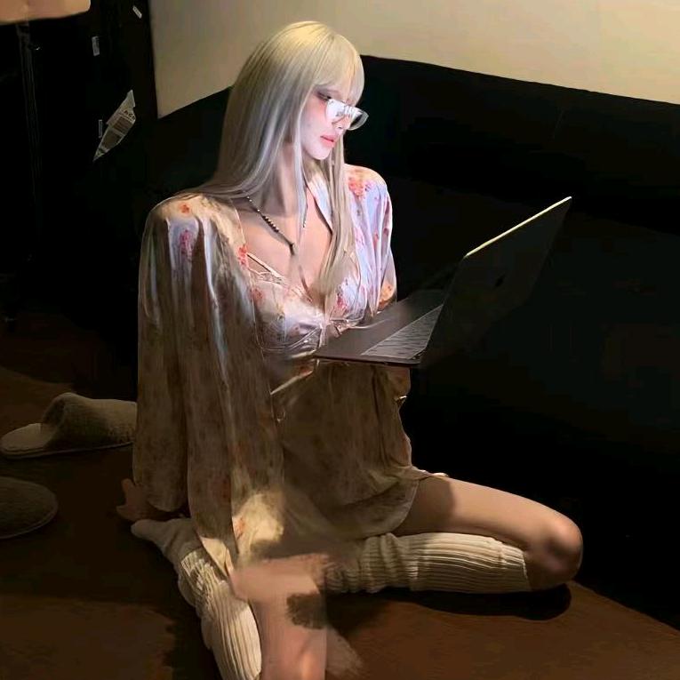 权什么权✌🏿.