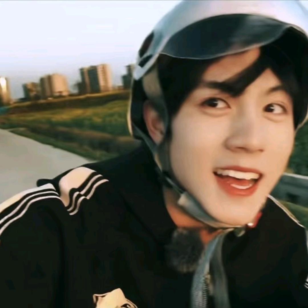 正义兔纸❛‿˂