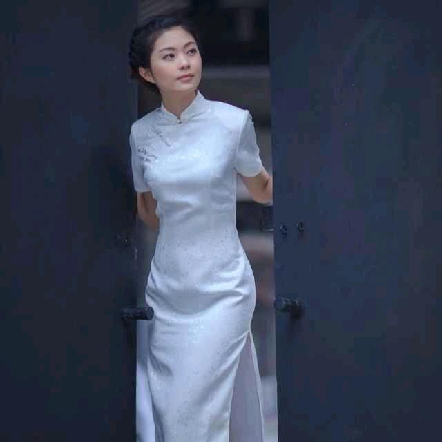 爱丽丝