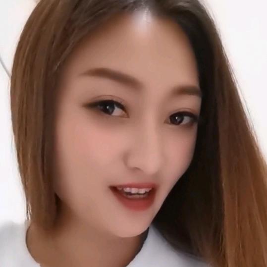 冯艳（单亲妈妈）