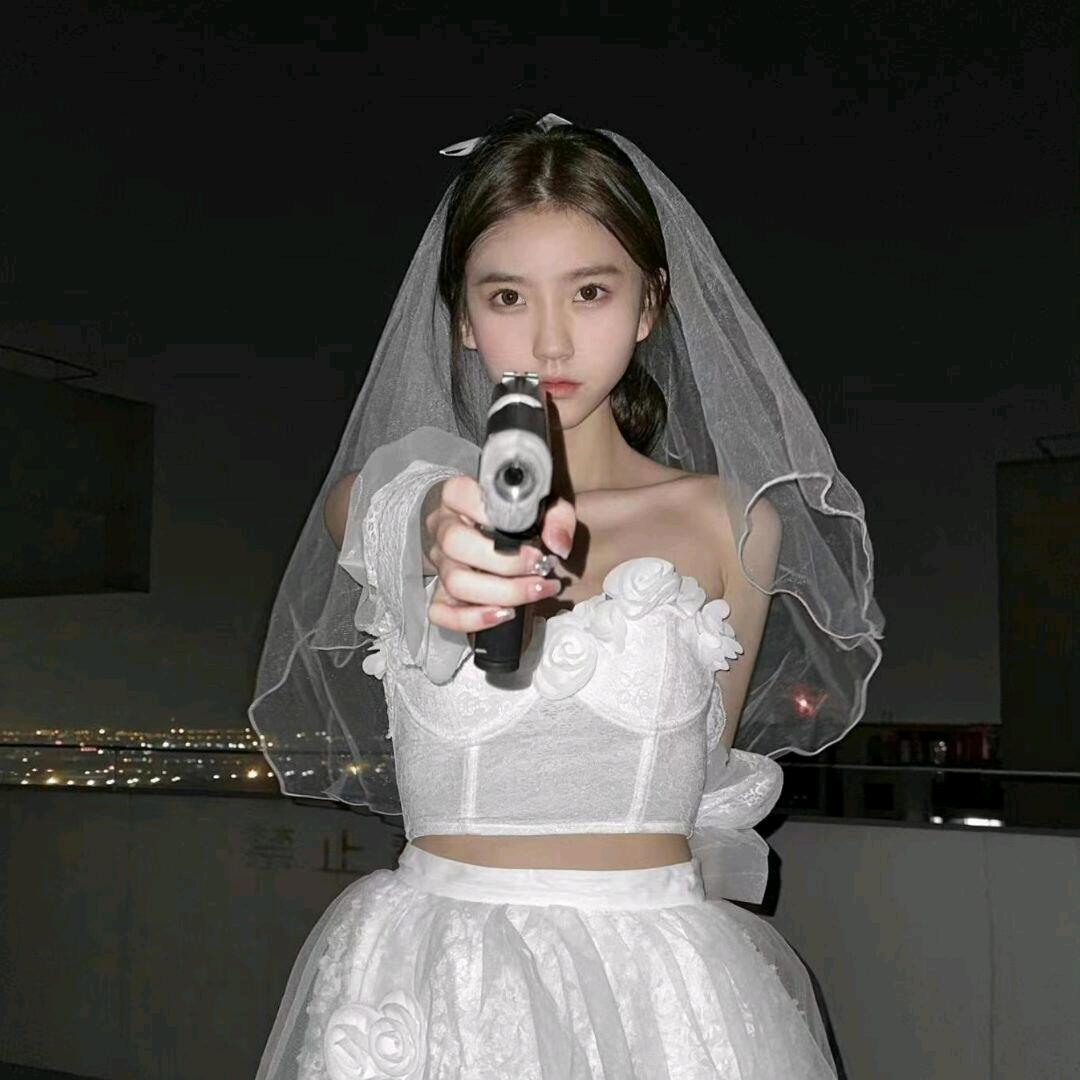 夜凉如水，醉人如酒。