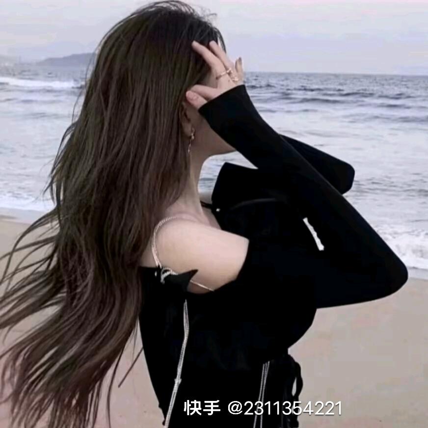 小美୧⍤⃝💋꯭微笑ꦿ໌້