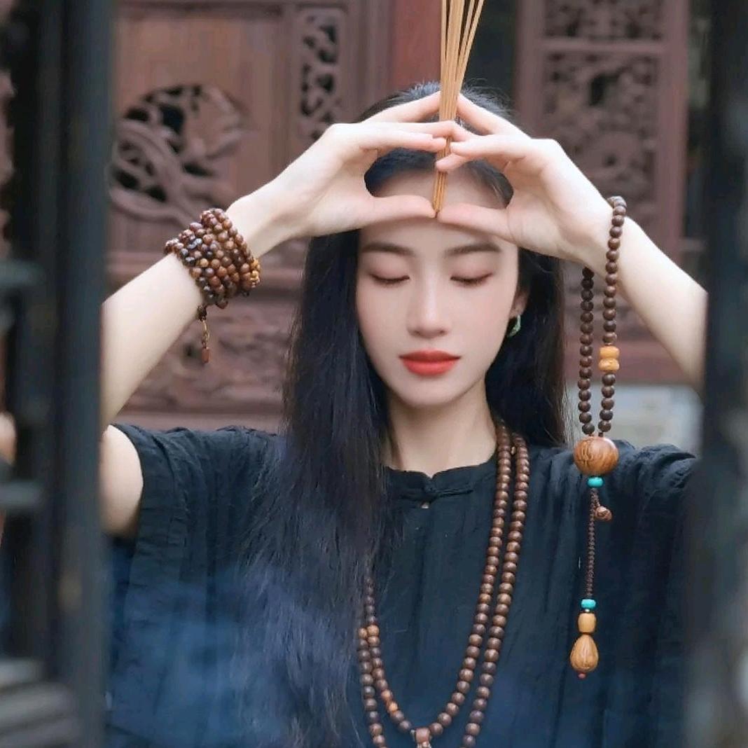 珊☘️妹