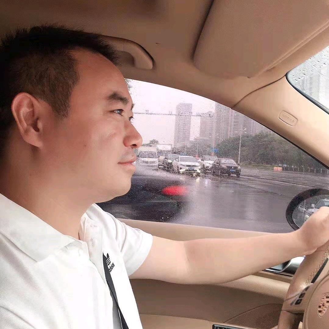 👍👍👍燕子翱翔❤️❤️❤️