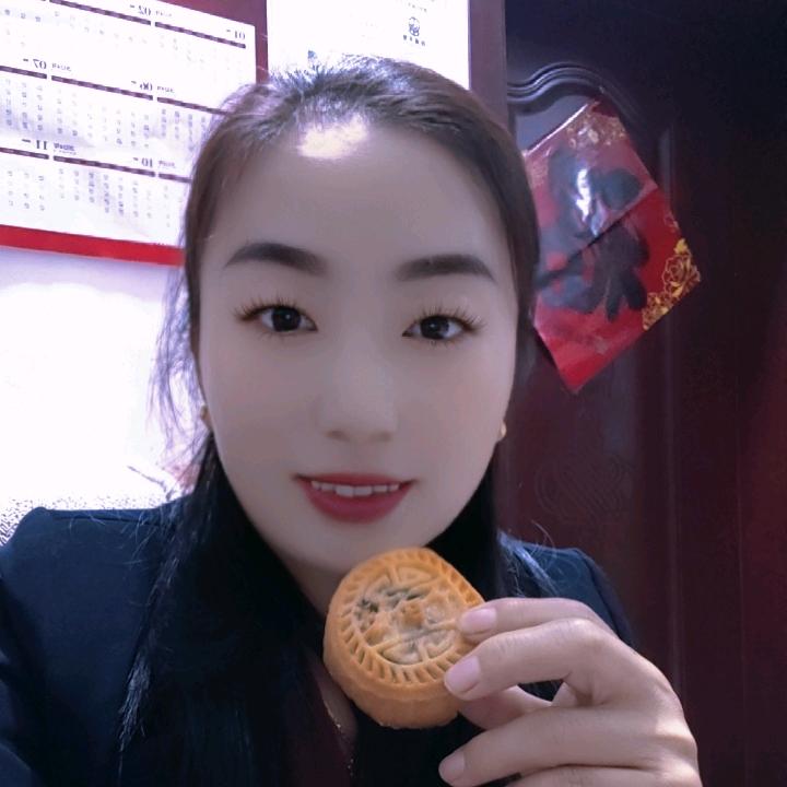 缘寻巧灵。富豪庄