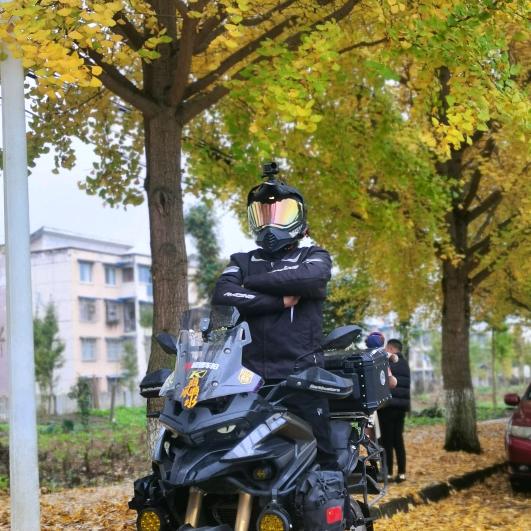 骑行者小吴