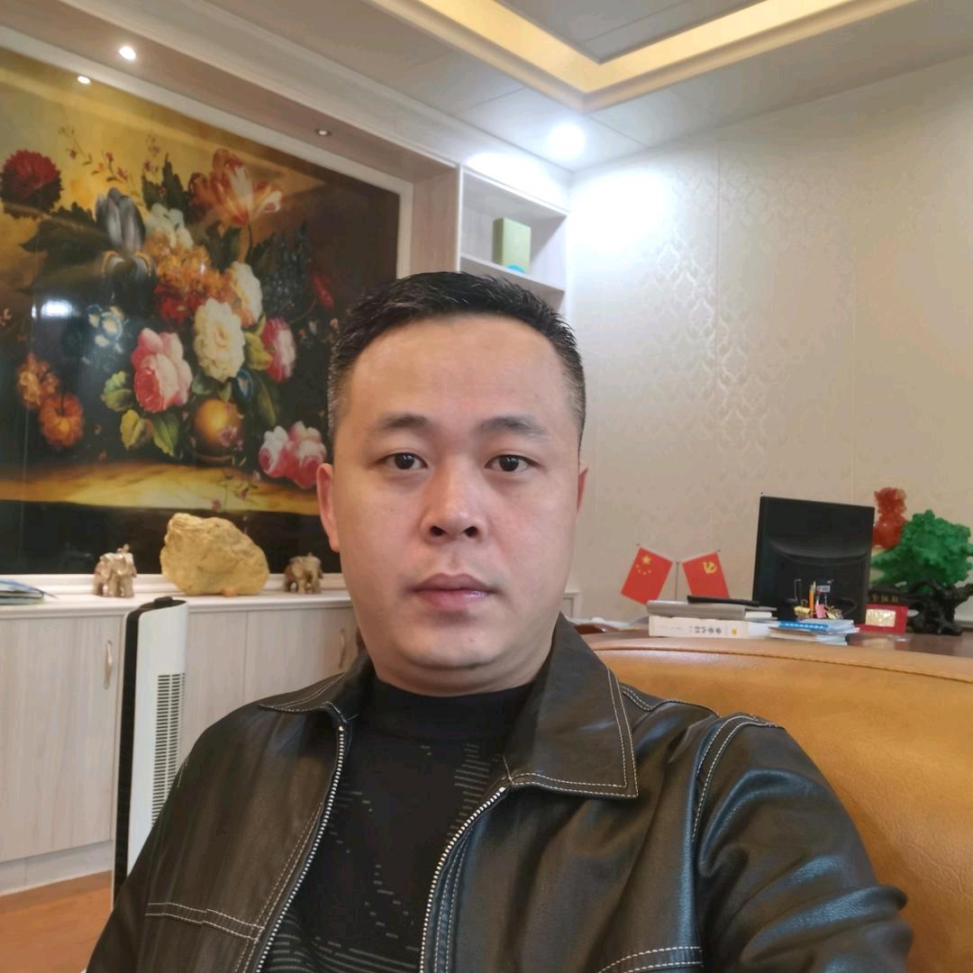 龙门县冠平（砂石）水泥砖 建材厂