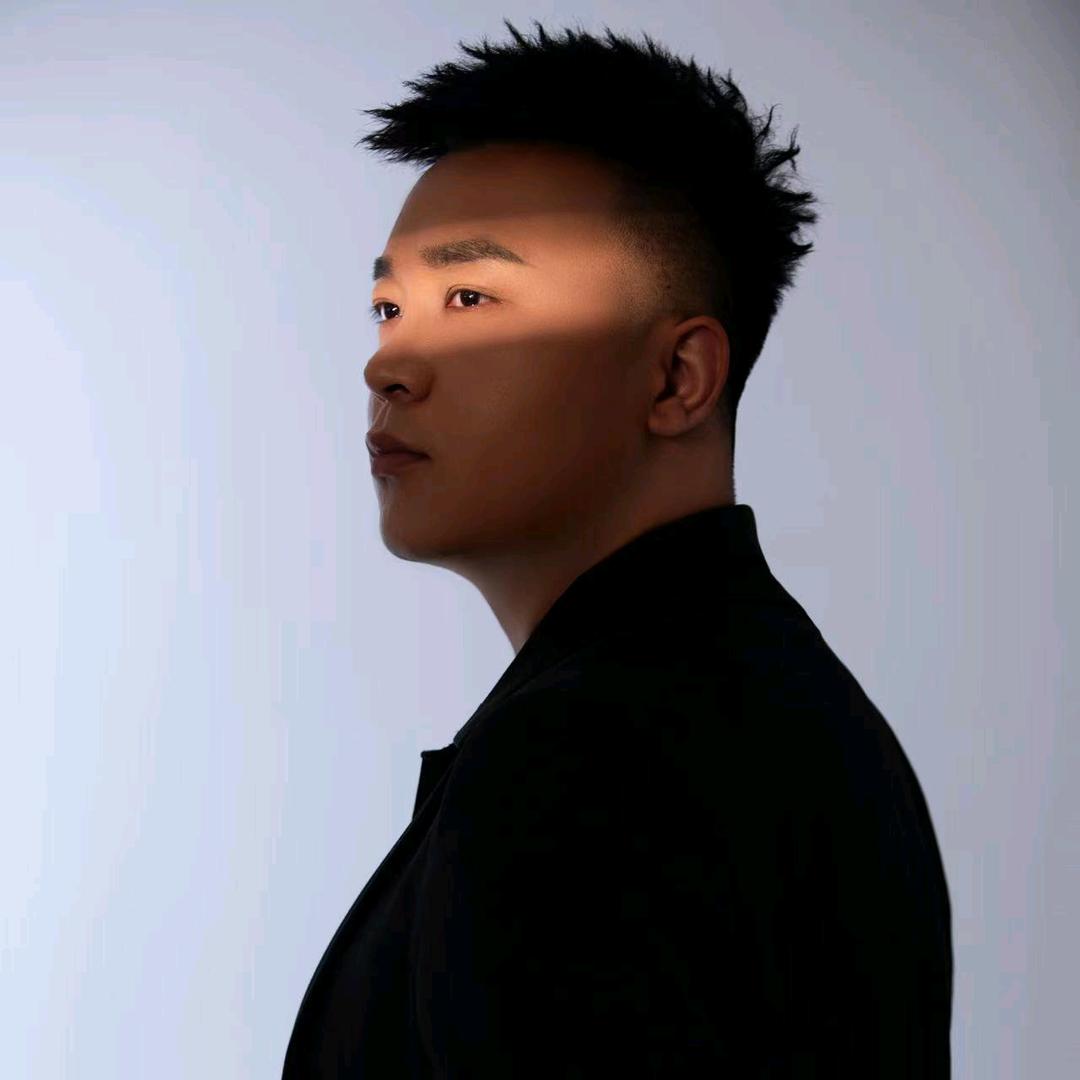 墨墨♬⁸¹⁵