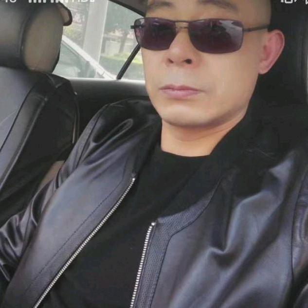 斯人甲