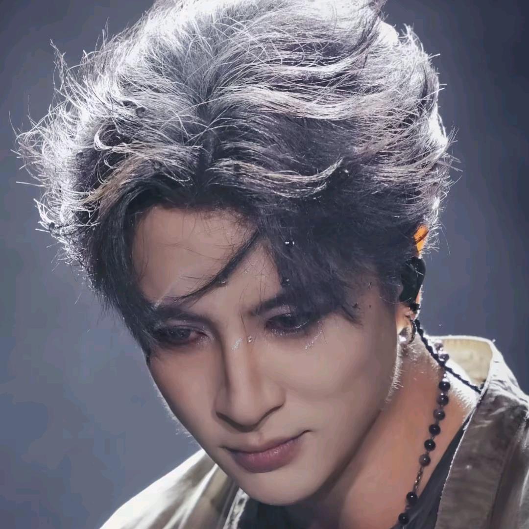 一万个达不刘💰