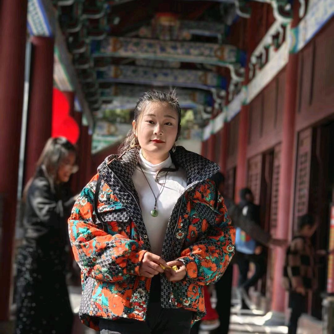 玉😎，90后工地油漆工