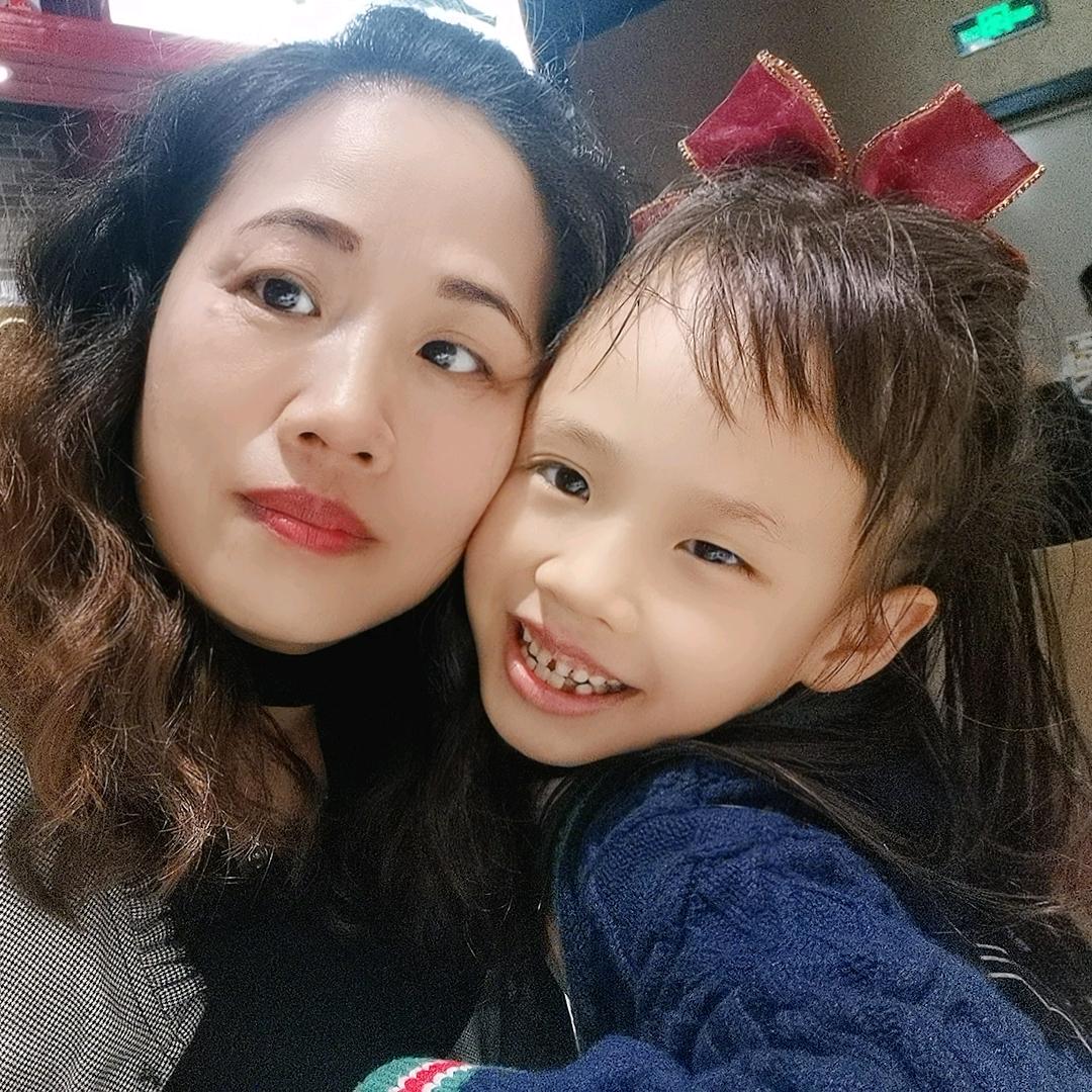 梁妤馨（爱轮滑）