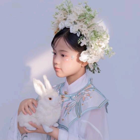 燕伊芸