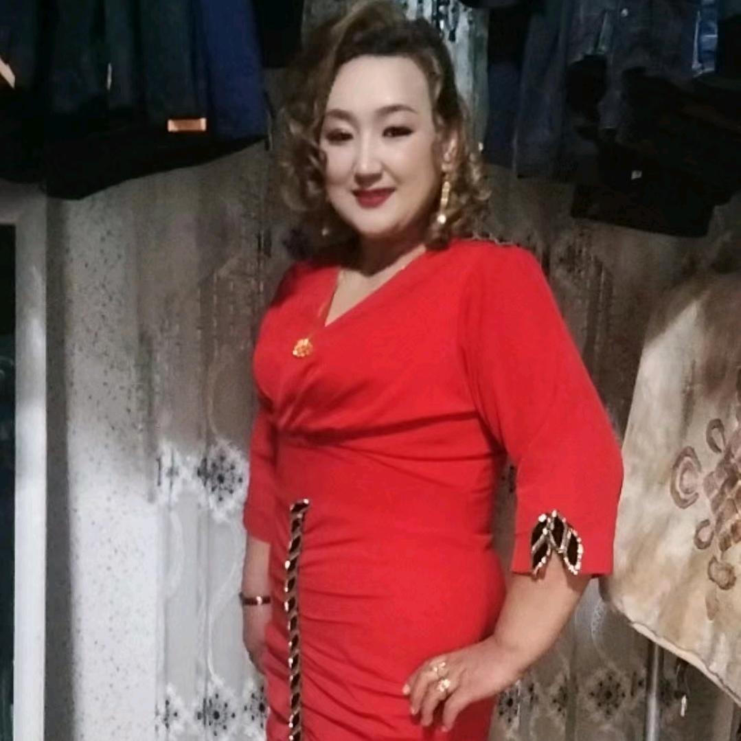 海口龙华辉凝冬百货店