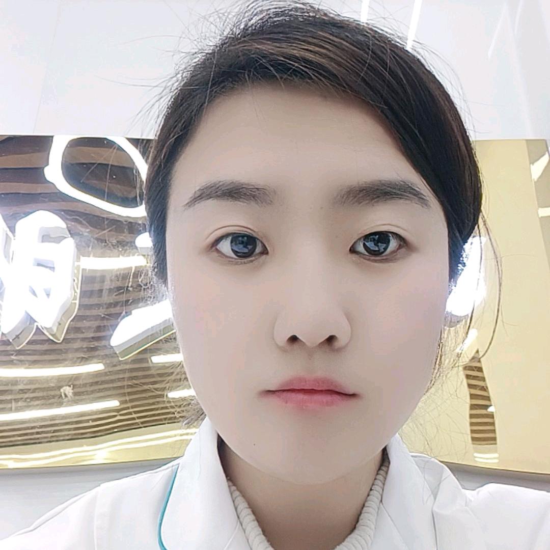 成武明度眼镜艳姐