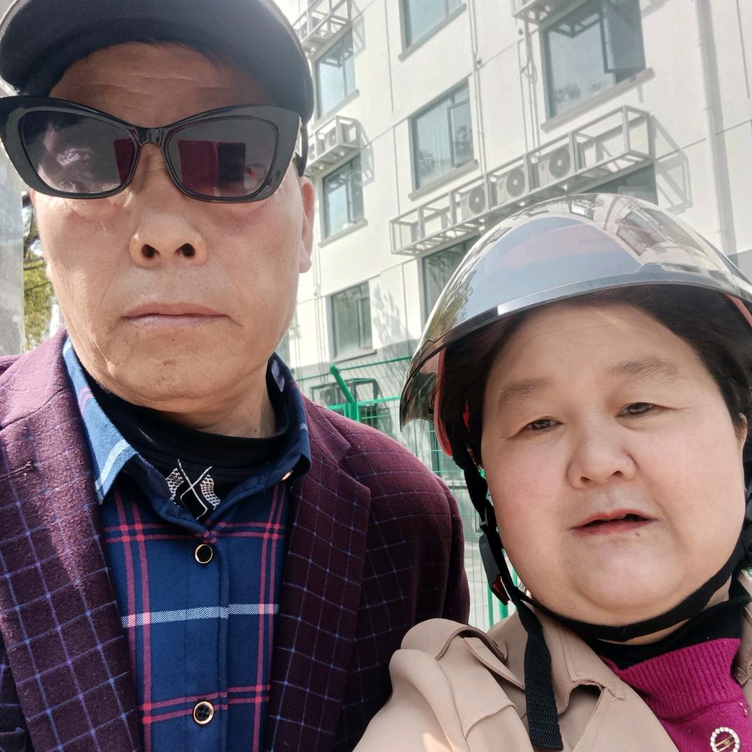 快快乐乐