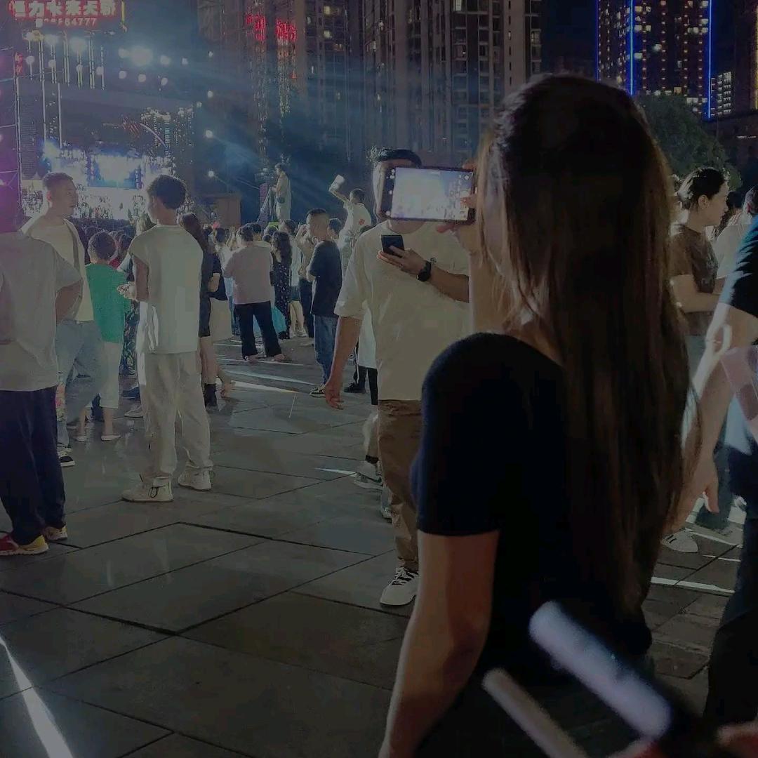 天公不作美