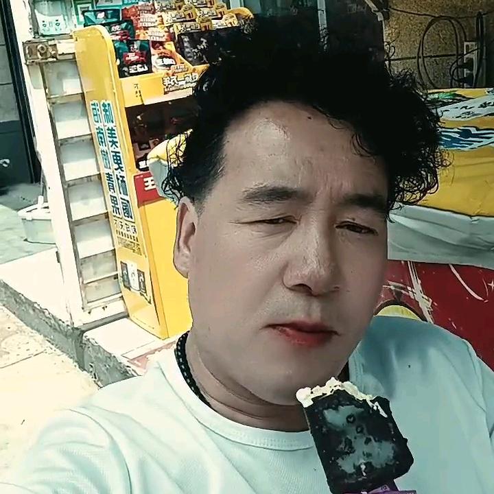 烫发 哥【看同城】