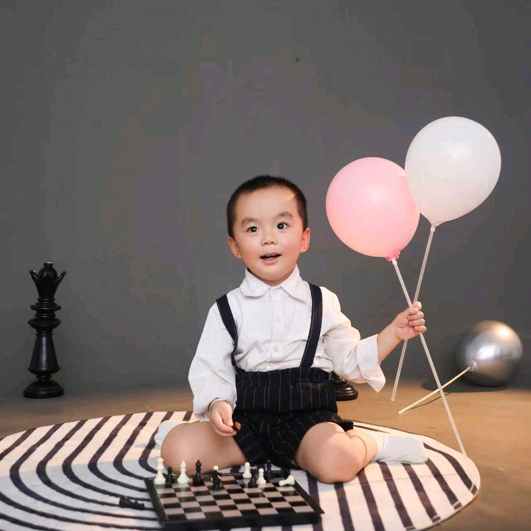 小梨涡_昕航麻麻