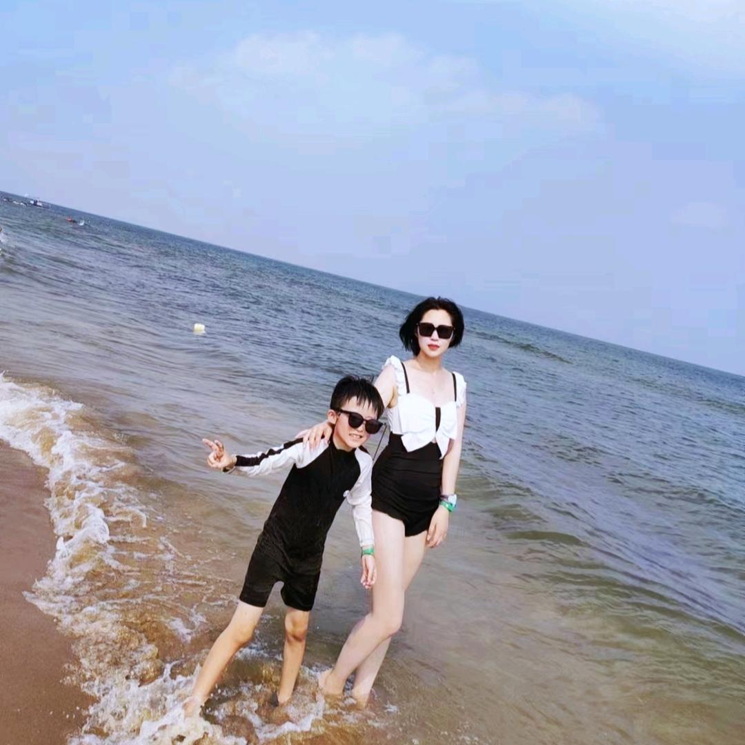 阳泉卖珠宝的“阿杜”