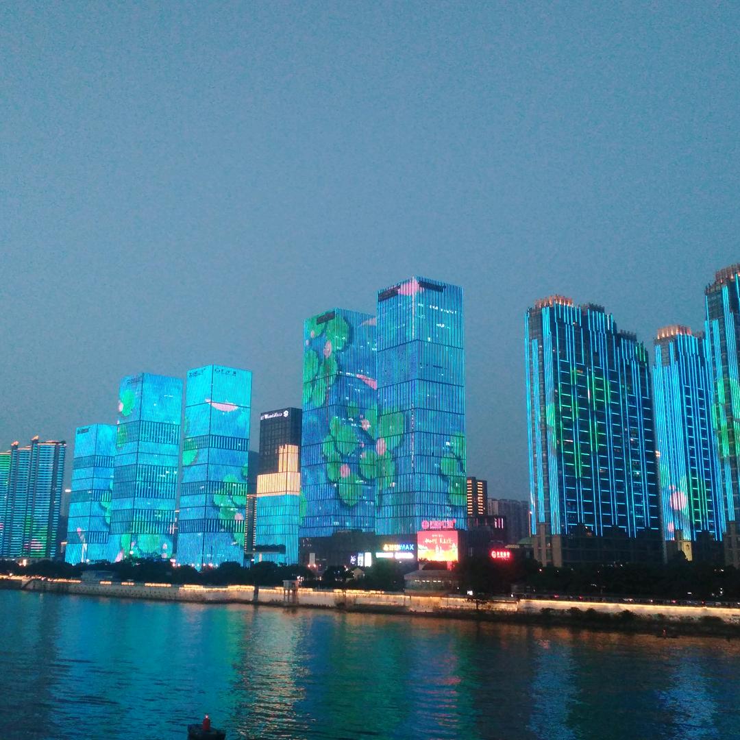 小江-做一个不款拐的人