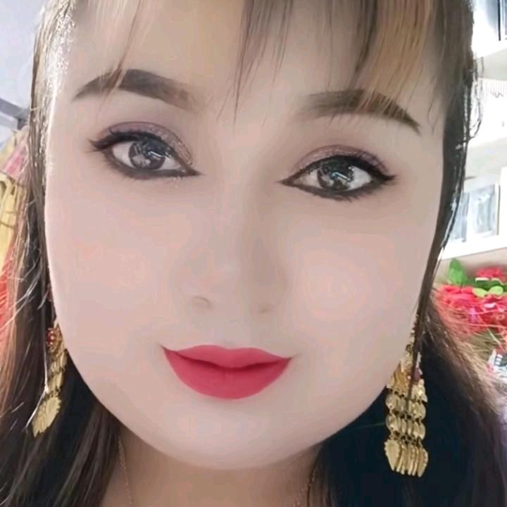 性感美女的衣服