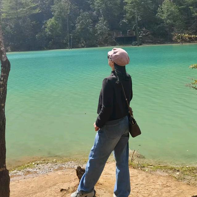 梅子(๑• . •๑)不美