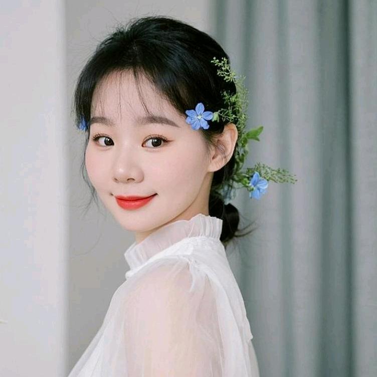 小镕爱喝生椰拿铁