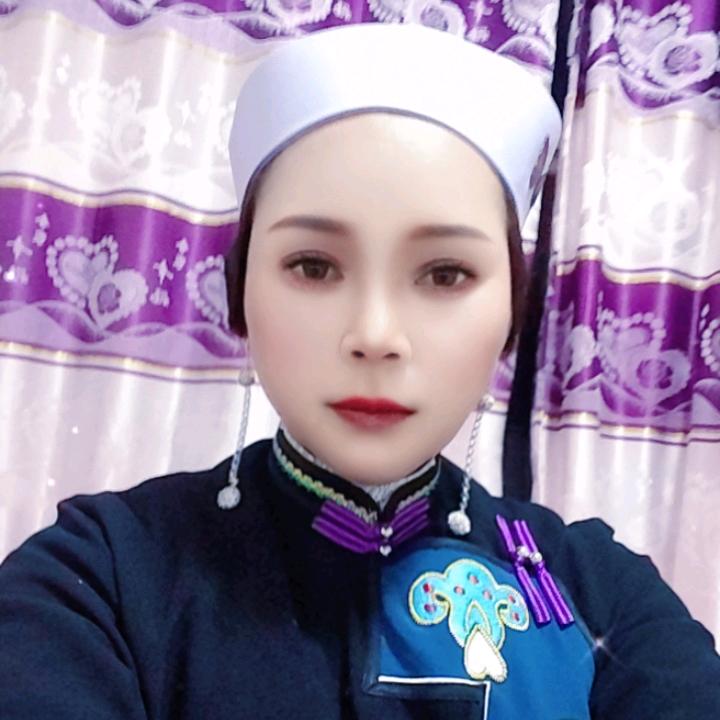 小何幸福