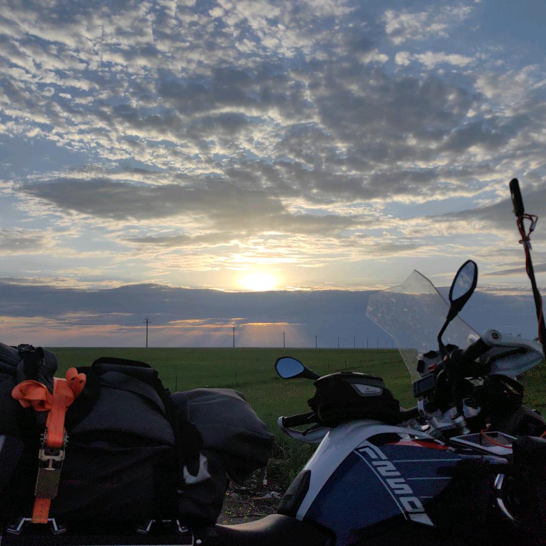 没有背包的越野