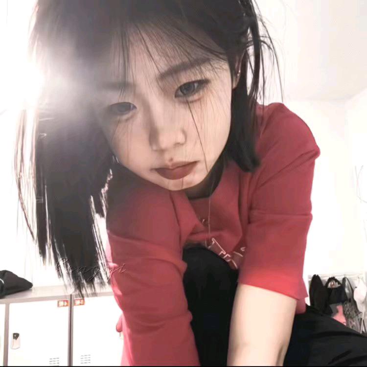 李俊芳