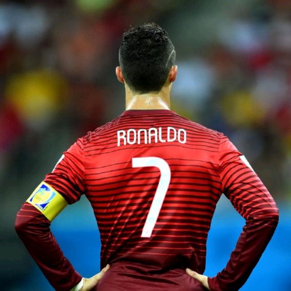 名字可以很土但是别人记住的永远是你的成绩