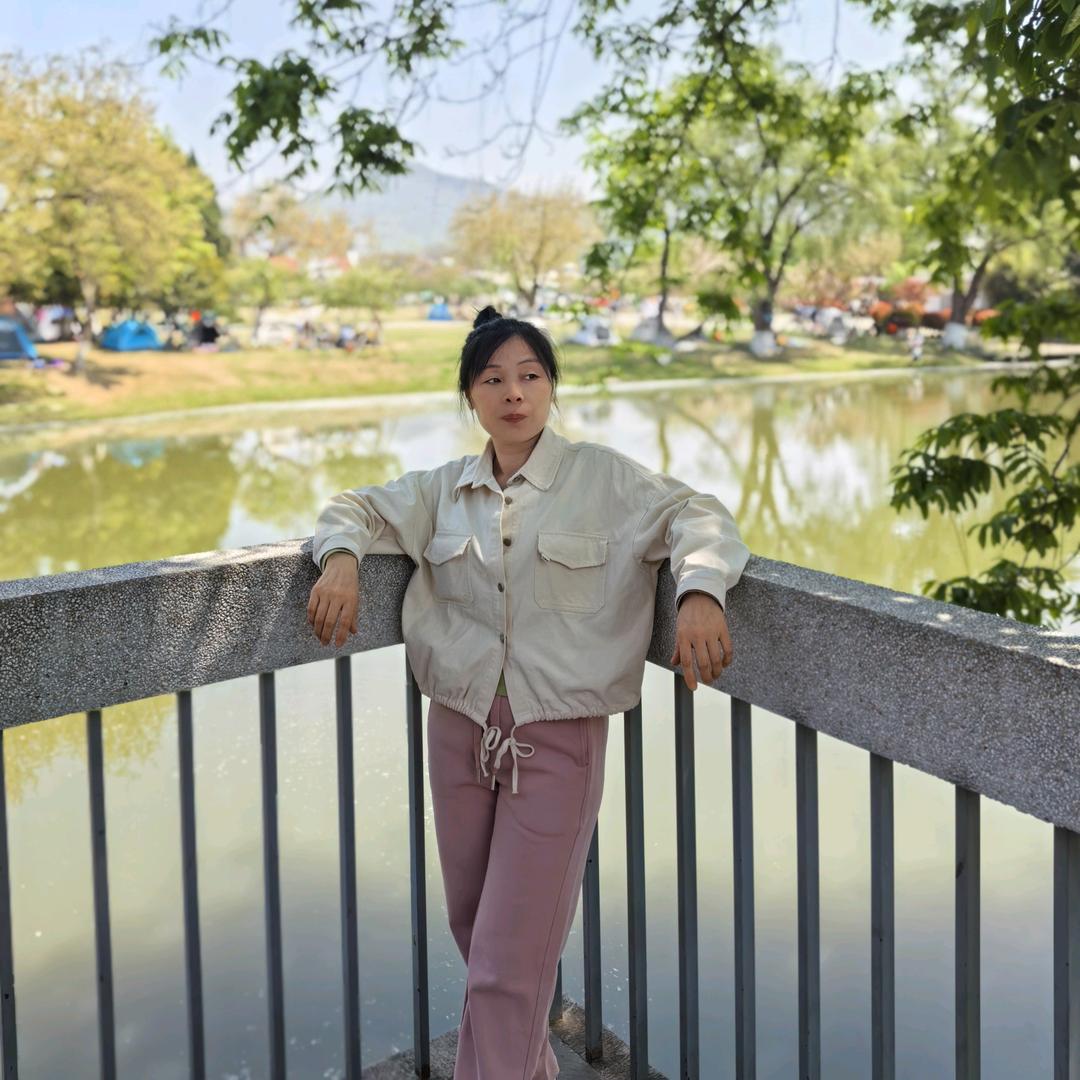 梅香玉影