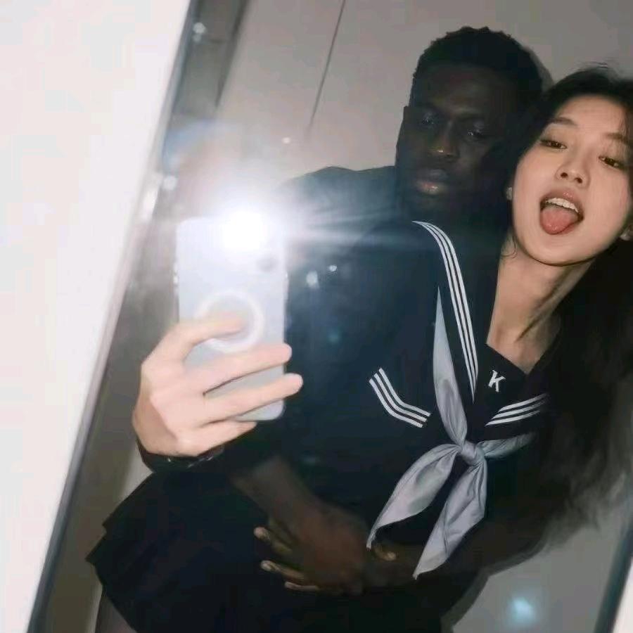 让子弹飘一会，躺着的也许是你