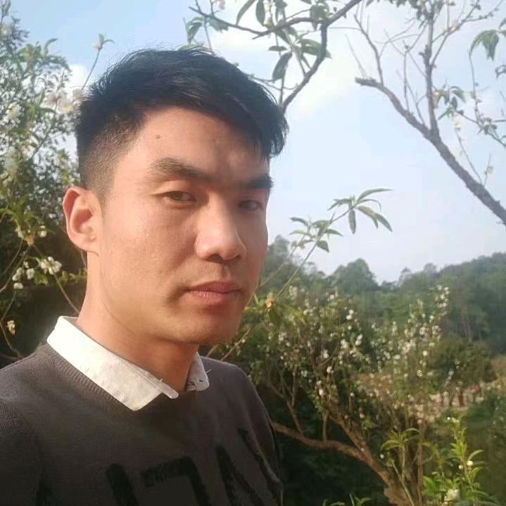 (李明)！