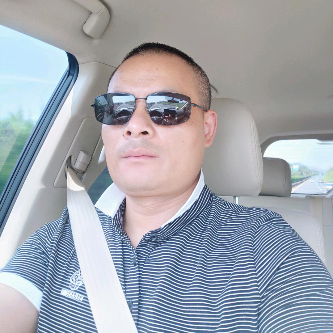 华慈酒窖~~凌磊