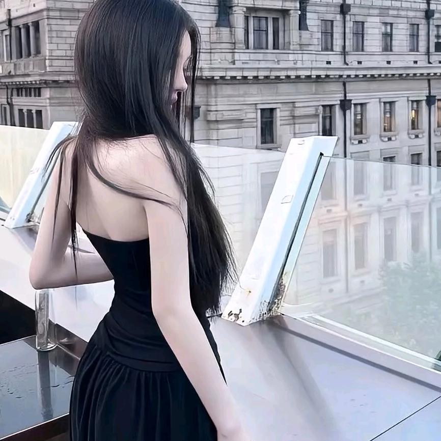 @🧸江小白
