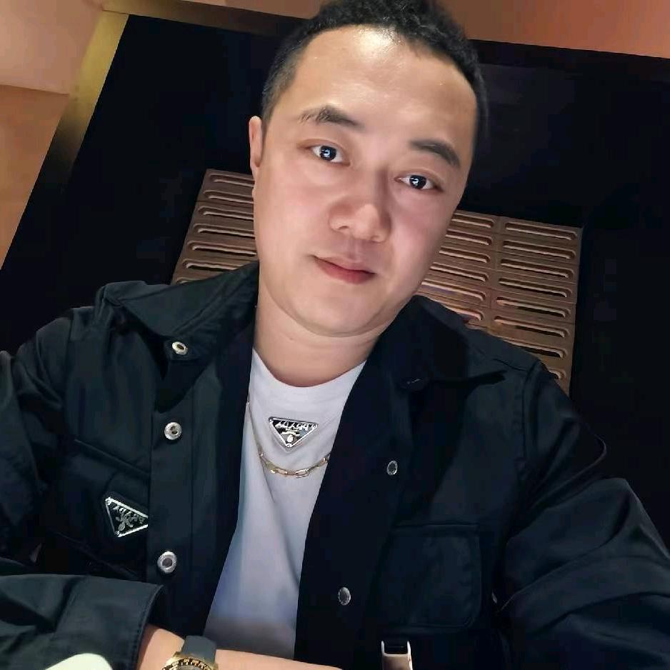 吃货大鹏哥