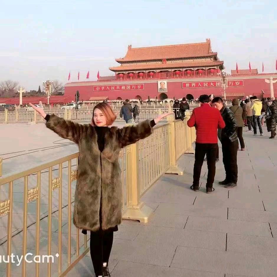 崇阳县娜娜姐（愛河狸）