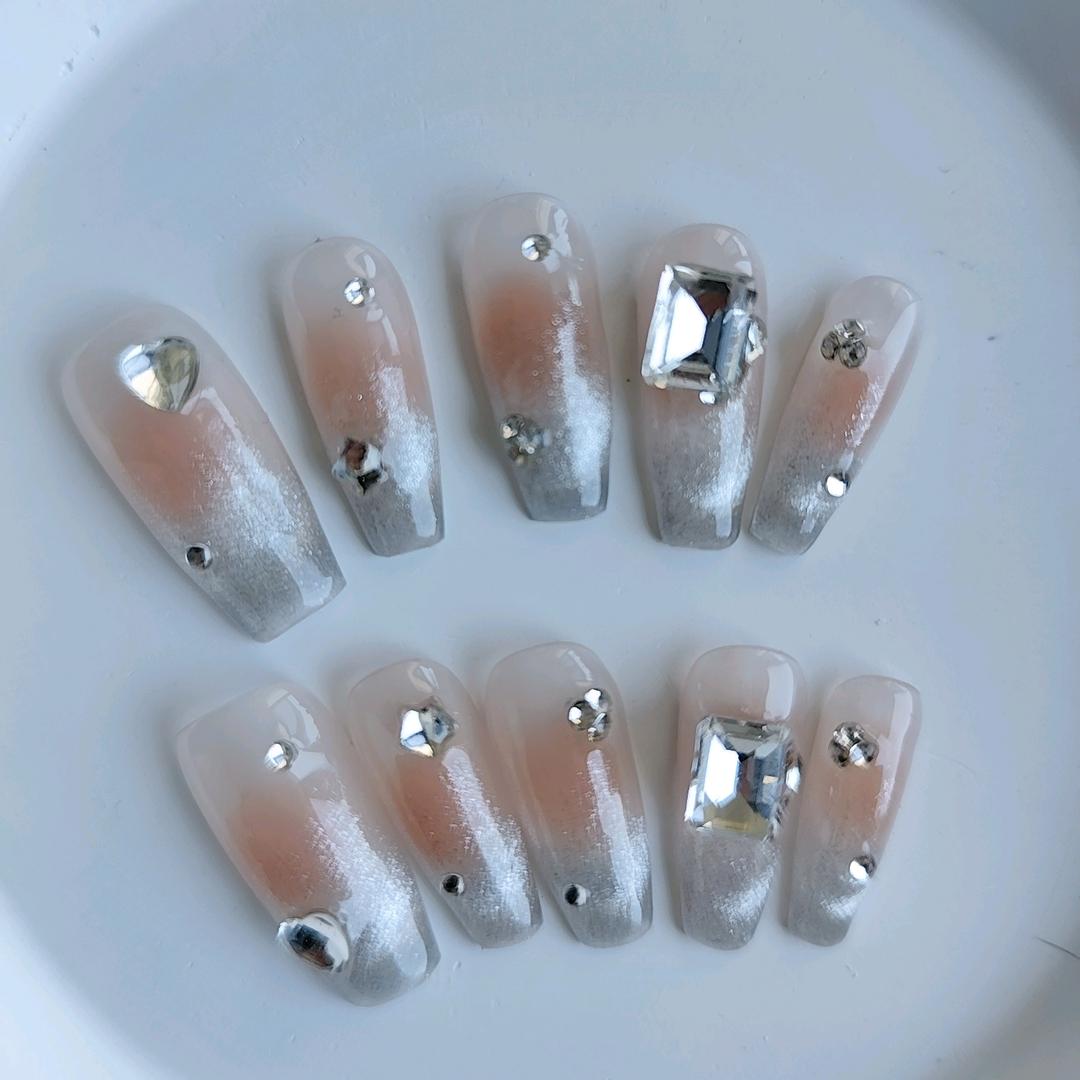 晗晗手工穿戴甲🌸