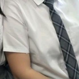 用户32209189头像