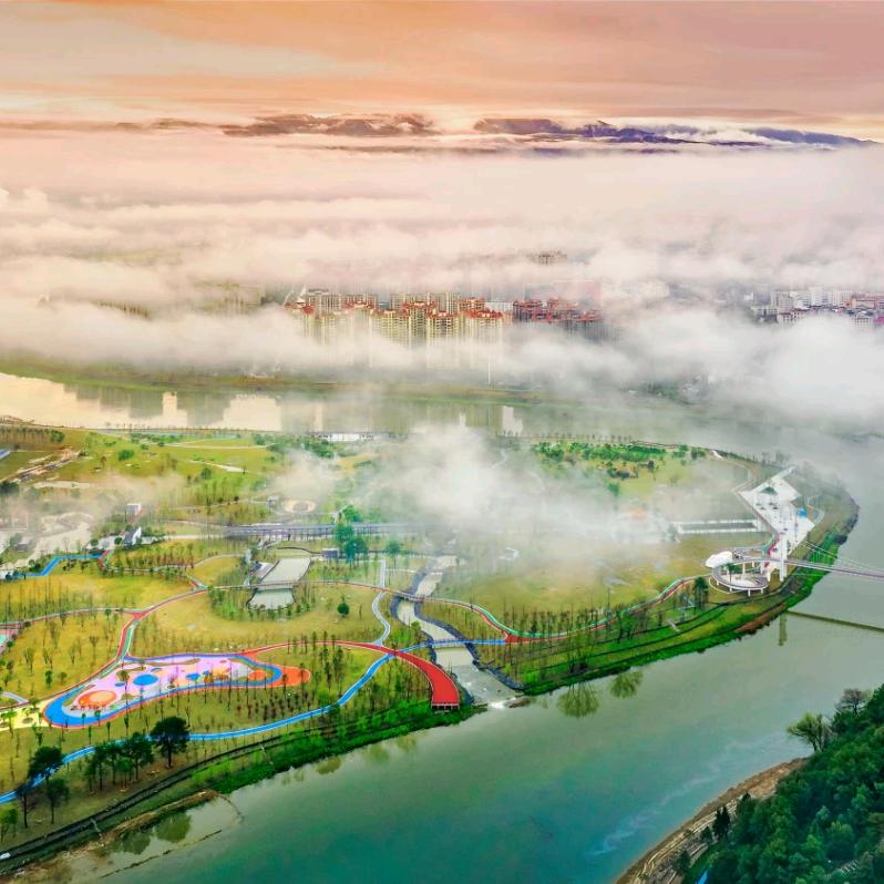 遂水长流   川韵悠然