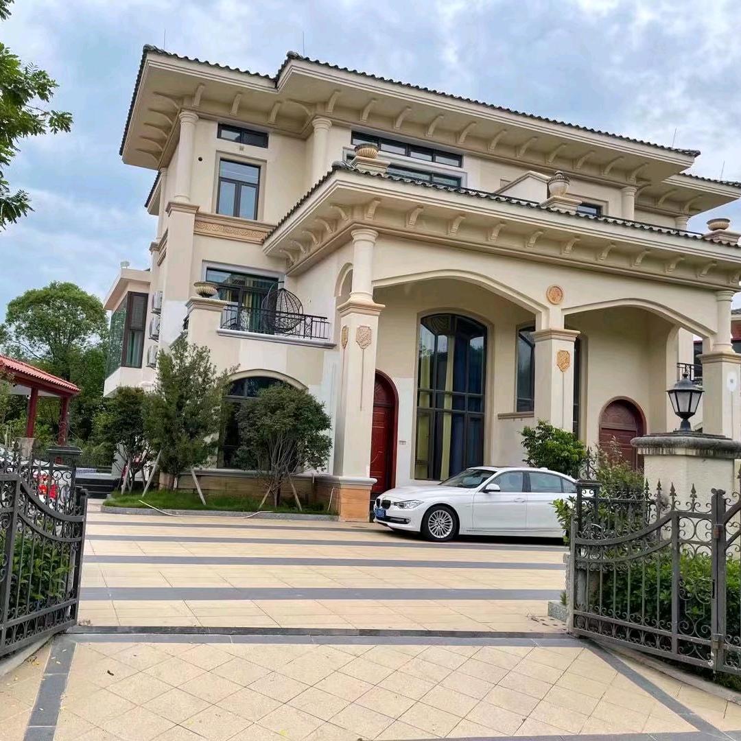 ㅤ ㅤ‍‍    ‍HONG